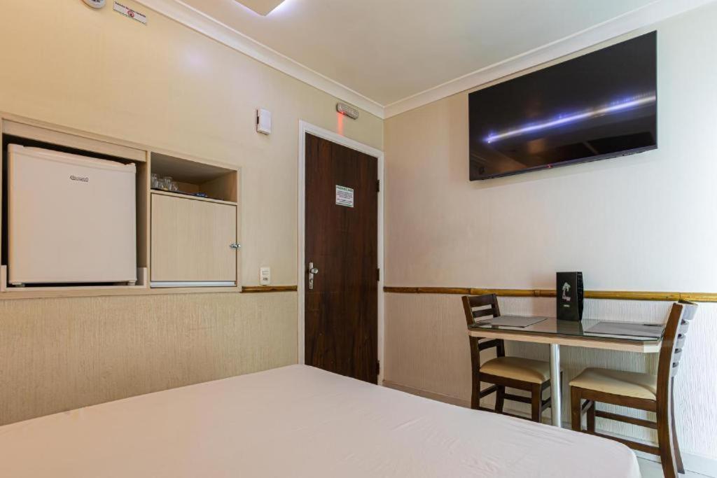 Hotel Coqueiros 6 Carapicuíba Buitenkant foto